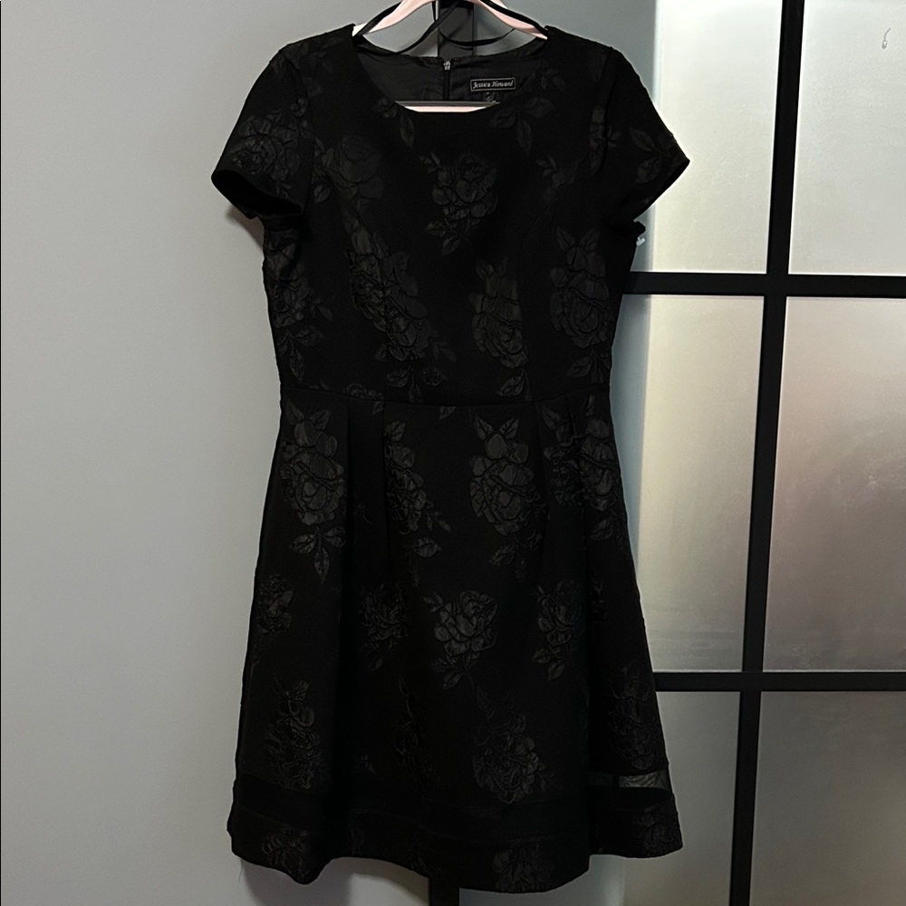 Jessica Howard Black Floral Dress
